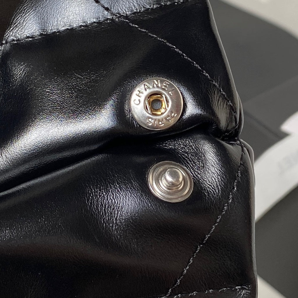 Chanel 22 bag 30×45×8cm BLACK AS4486