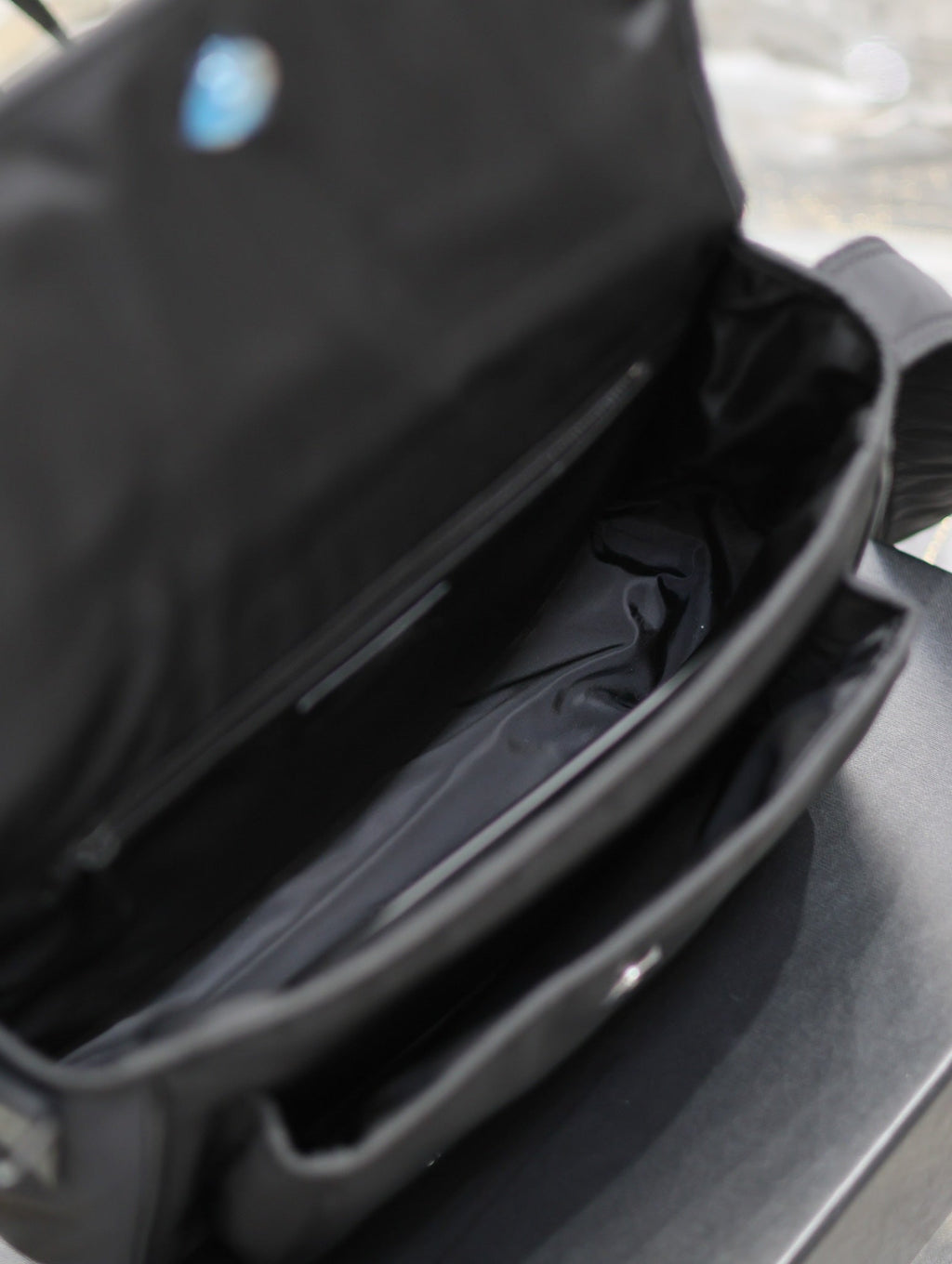 Saint Laurent Niki Camera Shoulder Bag 28×20×8.5cm