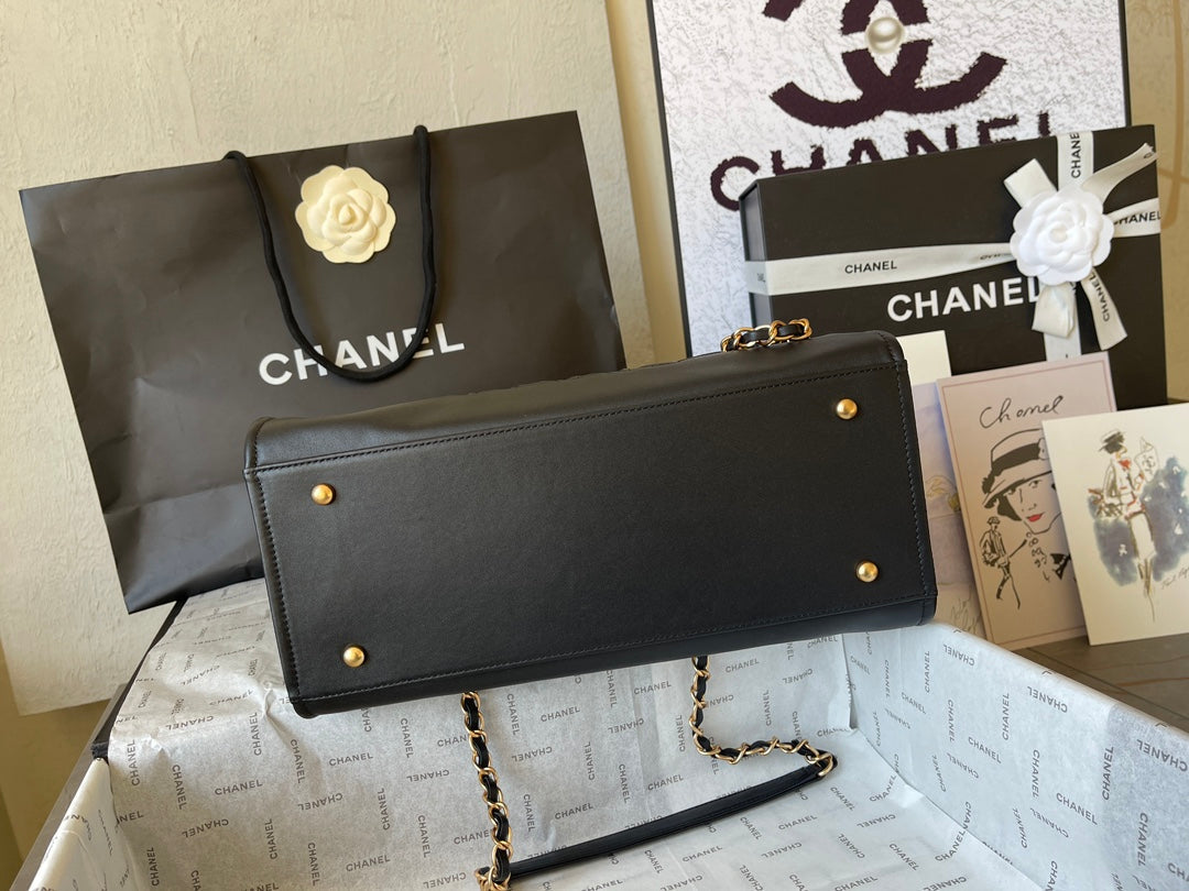 Chanel Bag Black 24×32×17cm