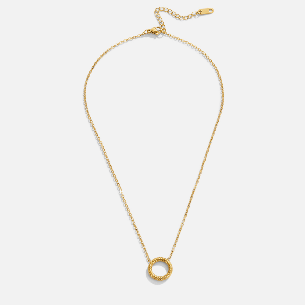 Avery Circle Pendant Necklace