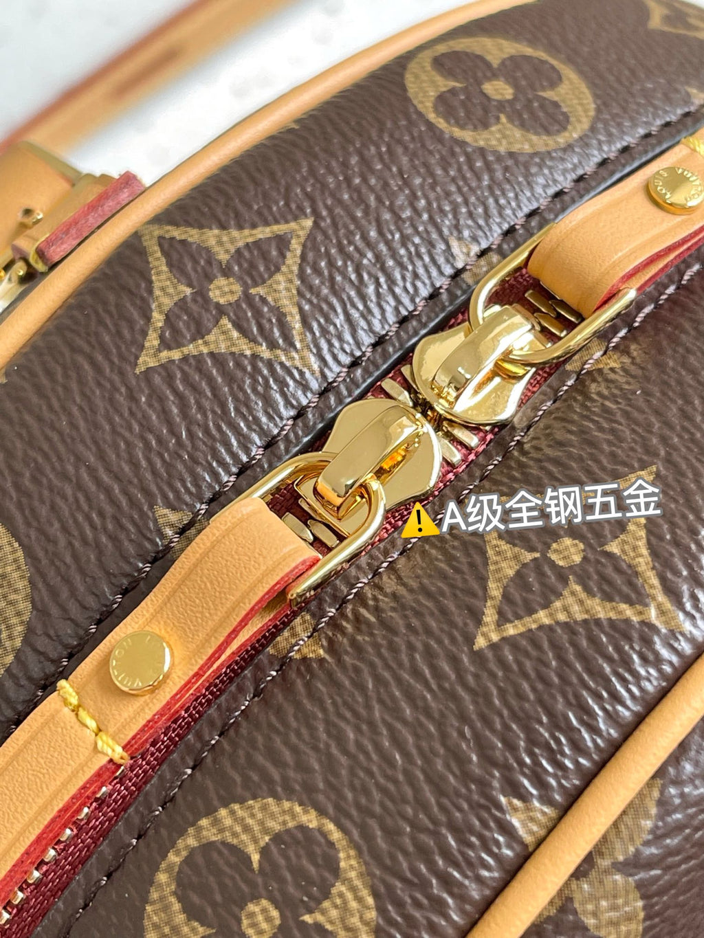 Louis Vuitton Boite Chapeau Souple Bag M45647, 22x22.5x8 CM