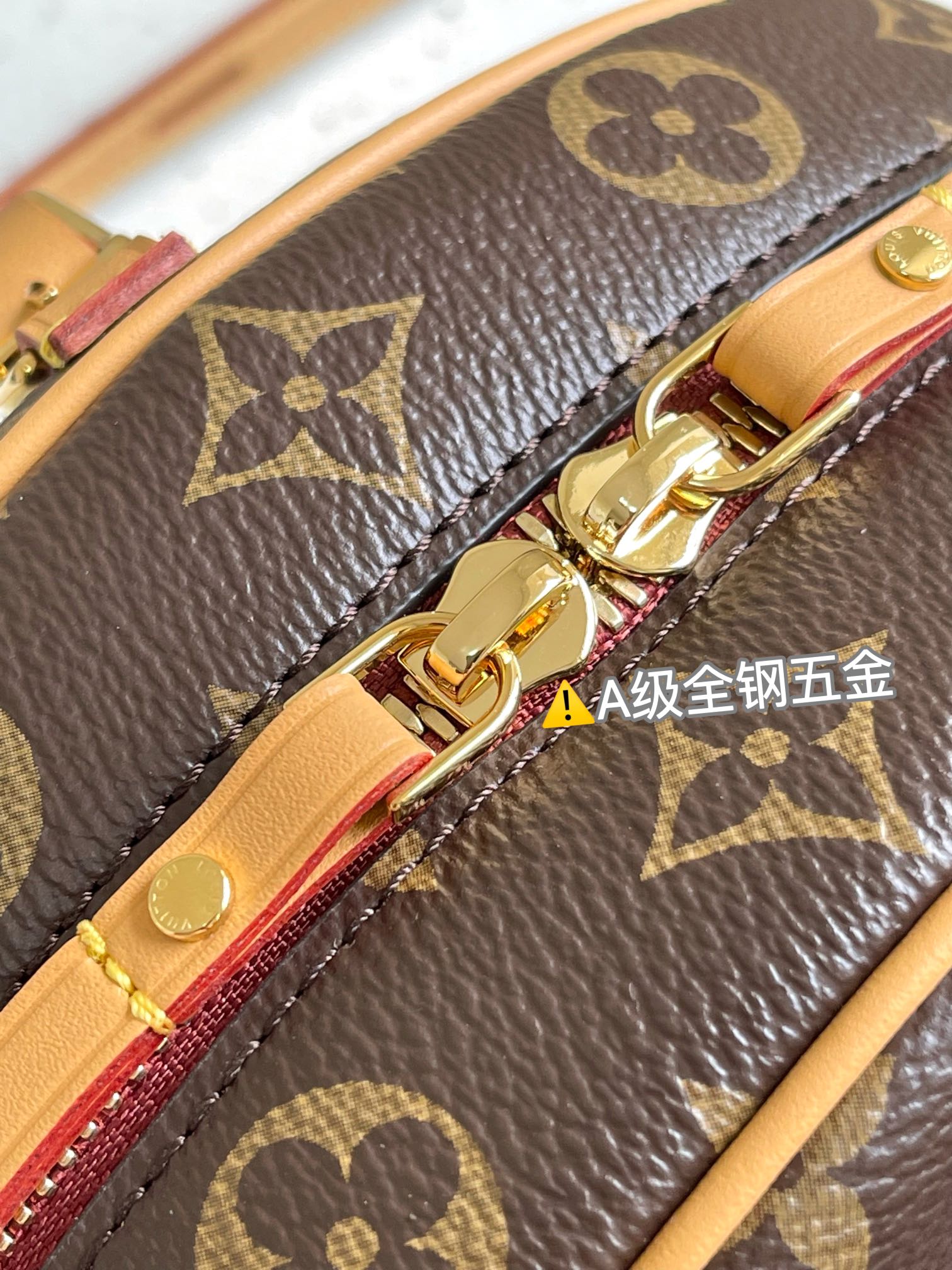 Louis Vuitton Boite Chapeau Souple Bag M45647, 22x22.5x8 CM