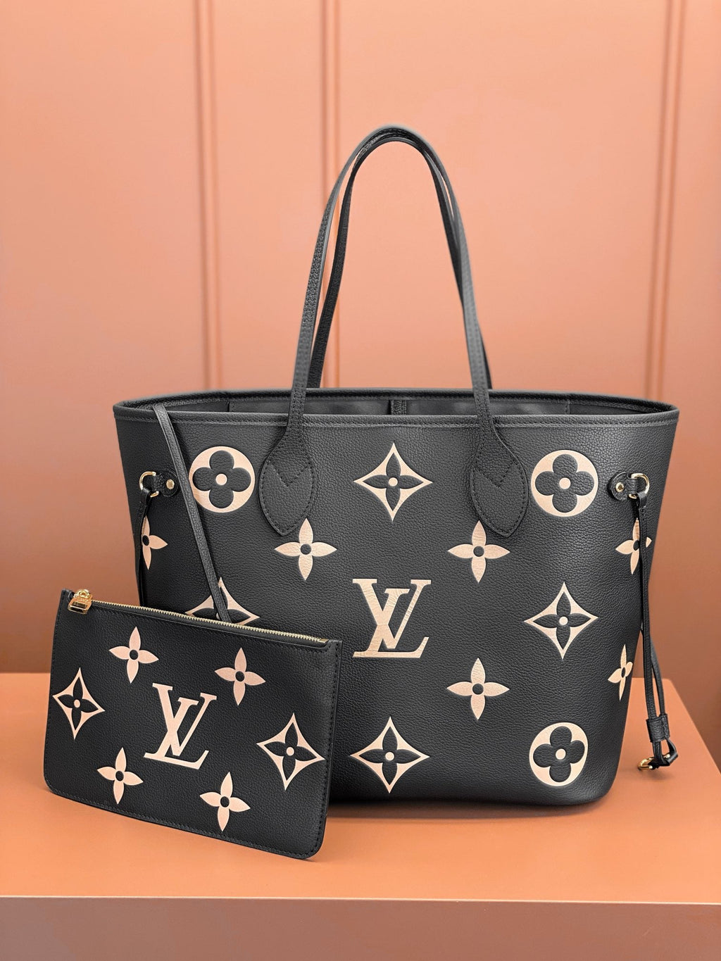 Louis Vuitton LV  M58907 Neverfull MM Bag 31x28x14cm Black