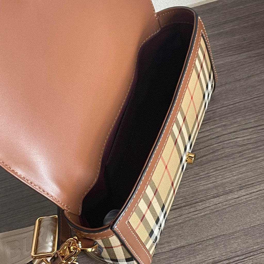 Burberry Shoulder Bag Tofu Bun