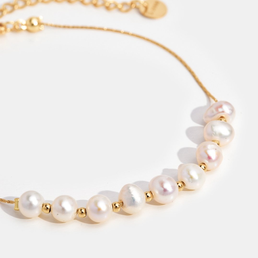 Eva Freshwater Pearl Bracelet