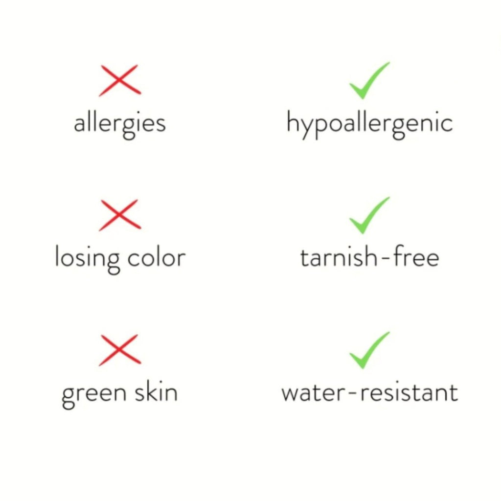 'Fragile Love' Rose Necklace